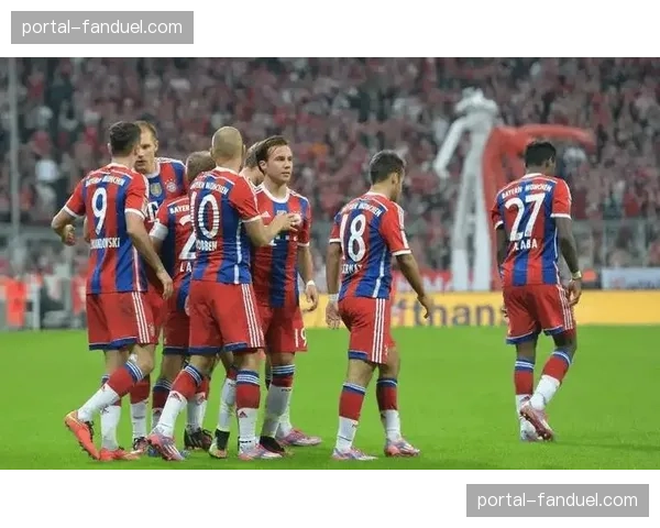 奥格斯堡对阵柏林赫塔，数据网站给出两队转换防守的薄弱区域对比图