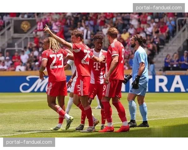 拜仁定位球得分结构：11粒点球全中展现稳定性